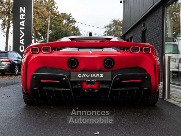 Ferrari SF90 Stradale ROSSO CORSA 'FULL CARBON' - 5