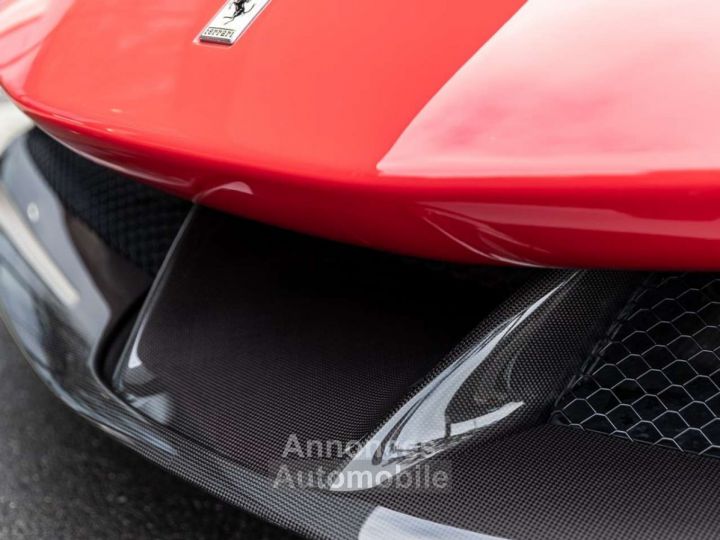 Ferrari SF90 Stradale ROSSO CORSA 'FULL CARBON' - 12