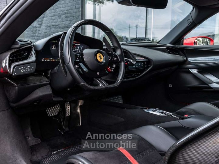 Ferrari SF90 Stradale ROSSO CORSA 'FULL CARBON' - 27