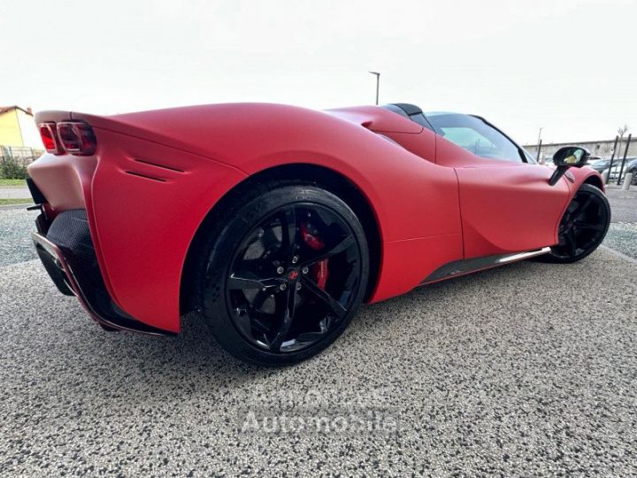 Ferrari SF90 Stradale SPIDER SPIDER - 16