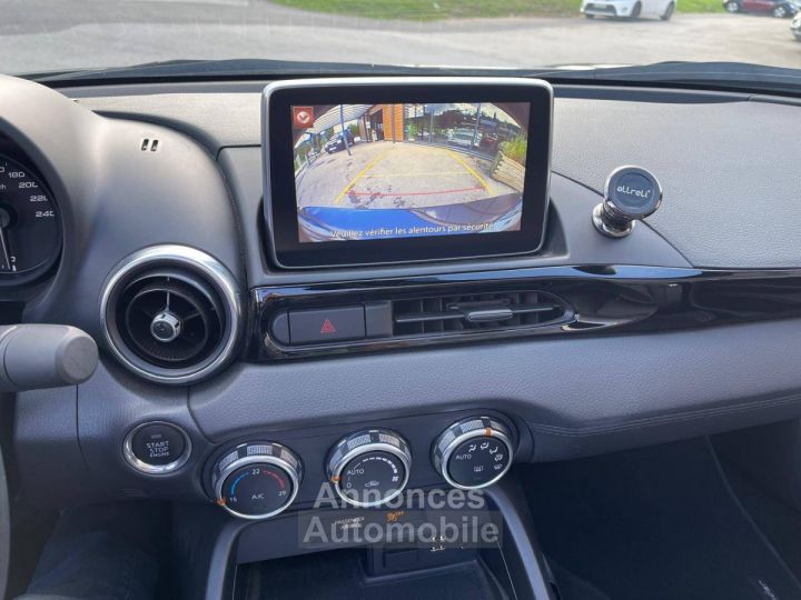 Fiat 124 Spider 1.4 Turbo Lusso + - 9