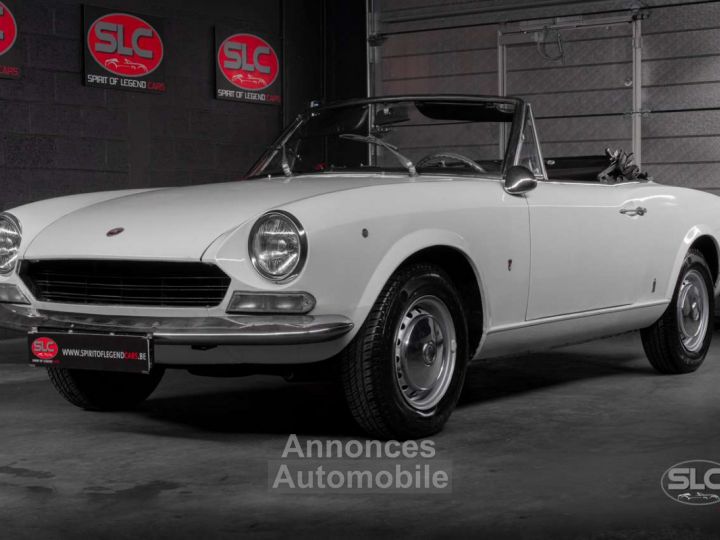 Fiat 124 Spider - 1