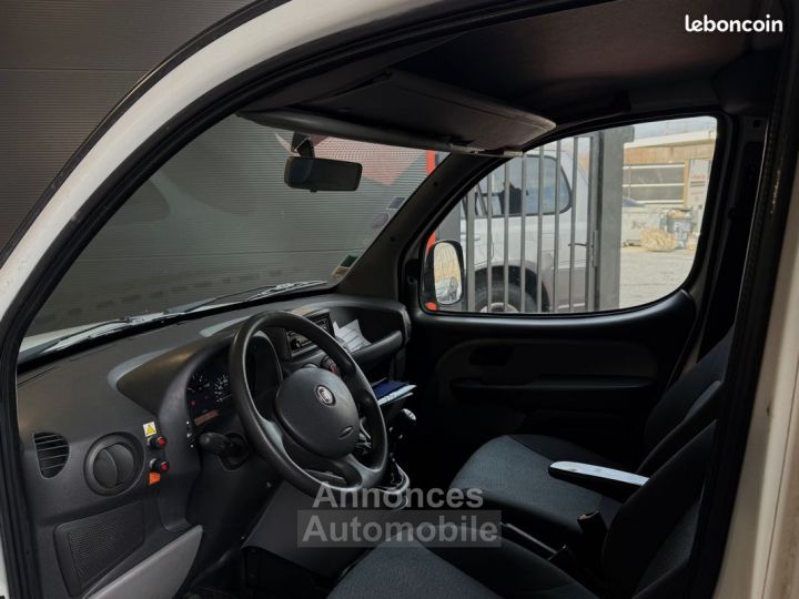 Fiat Doblo 1.3 Multijet 90 Cv Gnv Crit'air 1 Galerie de Toit Habillage Bois Rangement Attelage Faible Kilométrage Ok Ct 2027 - 4