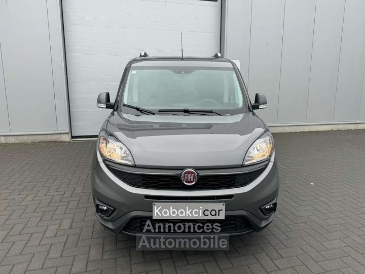 Fiat Doblo 1.6 MJET -- 5 places faible kilométrage - 2