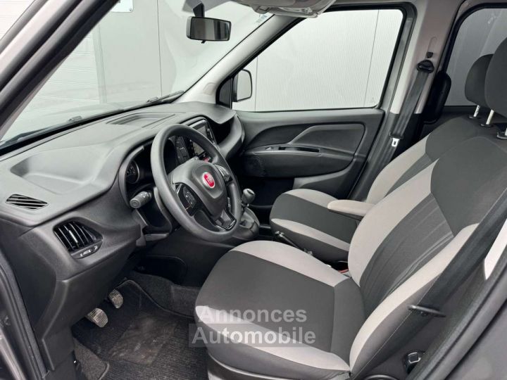 Fiat Doblo 1.6 MJET -- 5 places faible kilométrage - 9