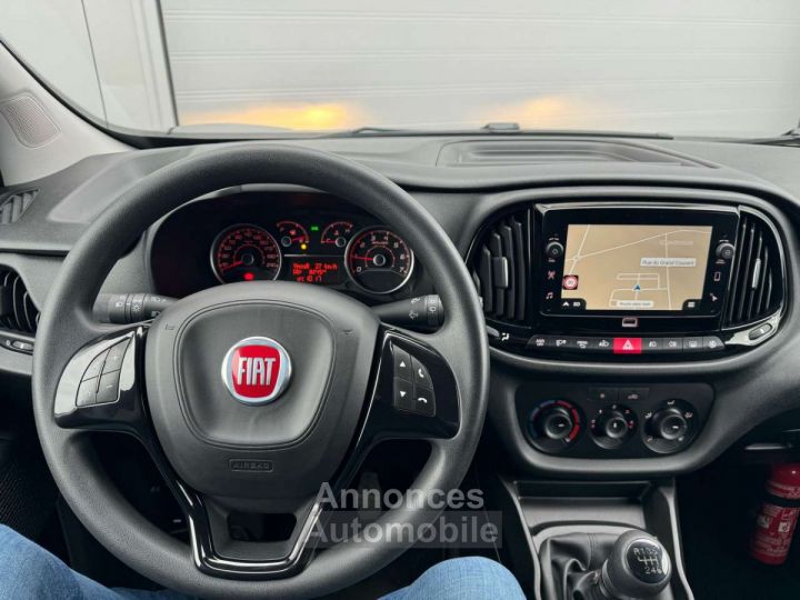 Fiat Doblo 1.6 MJET -- 5 places faible kilométrage - 10