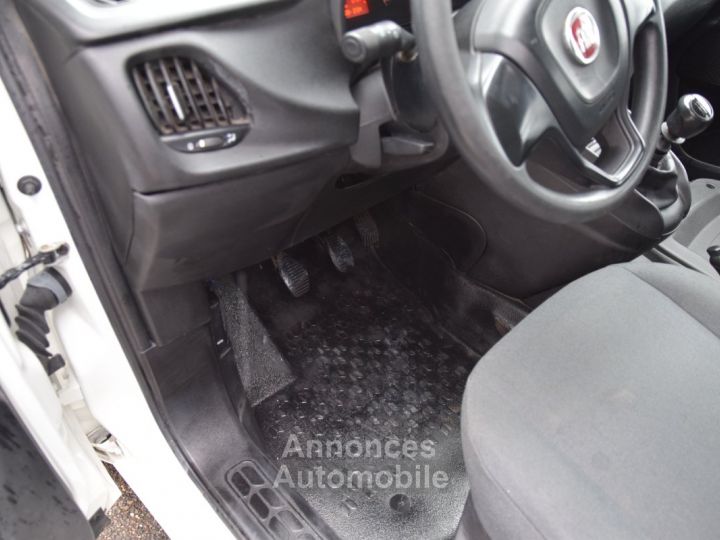 Fiat Doblo Cargo Maxi 1.4i Benzine - 17