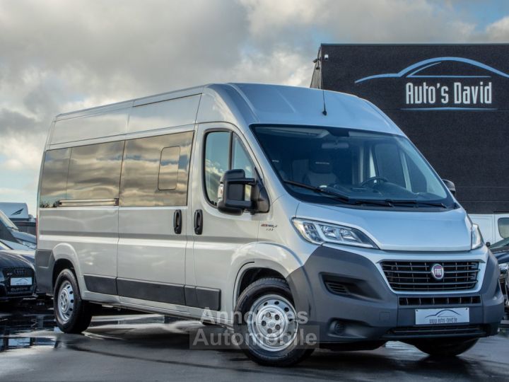 Fiat Ducato Maxi 9 Plaatsen 2.3 EcoJet Minibus - 1STE EIGENAAR - DVD - AIRCO - CAMERA - TREKHAAK - SFEERVERLICHTING - 230V - EURO 6 - 1