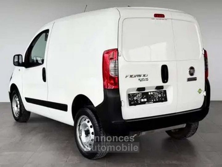 Fiat Fiorino 1.4 ESS / CNG 2PLACES CABINE CLIM RADIO - 4