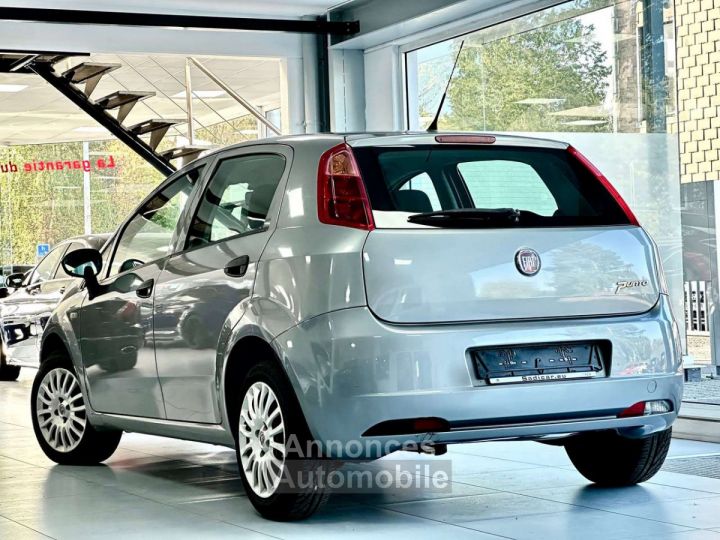 Fiat Grande Punto 1.3 Multijet Actual 5 PORTES - 4