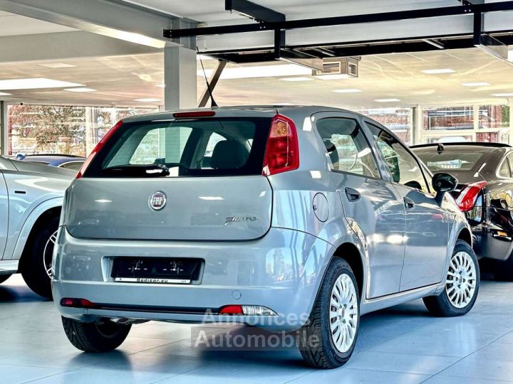 Fiat Grande Punto 1.3 Multijet Actual 5 PORTES - 6