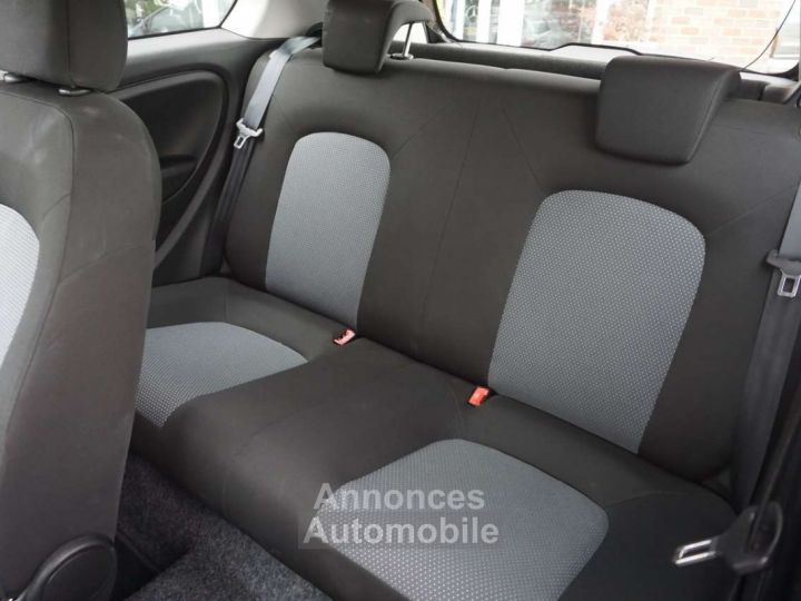 Fiat Punto 1.2i GARANTIE 12 MOIS-CONTROLE TECHNIQUE-2030 LEZ! - 10