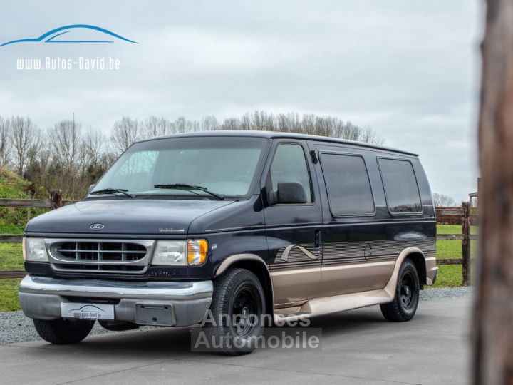 Ford E-150 E 150 4.6 V8 Kampeerwagen - LPG - TREKHAAK - SFEERVERLICHTING - BED - AIRCO - CRUISECONTROL - 1