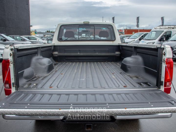 Ford F250 Custom 7.3 IDI V8 Diesel Single cab Pick-up Oldtimer - RWD - 3 PLAATSEN - BULLBAR - 16,5” - 22