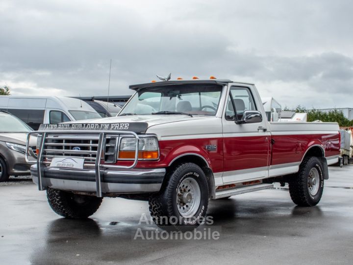 Ford F250 Custom 7.3 IDI V8 Diesel Single cab Pick-up Oldtimer - RWD - 3 PLAATSEN - BULLBAR - 16,5” - 24