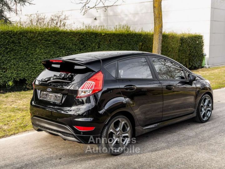 Ford Fiesta 1.0 EcoBoost ST-Line - 10