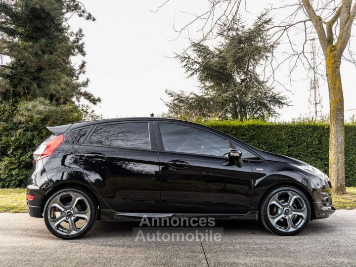 Ford Fiesta 1.0 EcoBoost ST-Line - 11