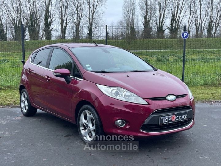 Ford Fiesta 1.4 TDCI 68CH TITANIUM 129.000KM - 5 PORTES - GARANTIE - 2