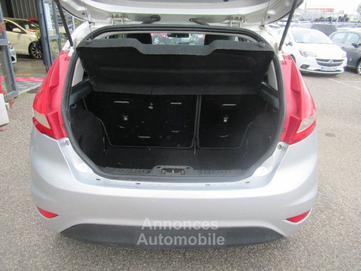 Ford Fiesta 1.4 TDCi 70 Ambiente - 7