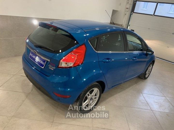 Ford Fiesta 1.5 TDCI 75CV EDITION 5PORTES - 10