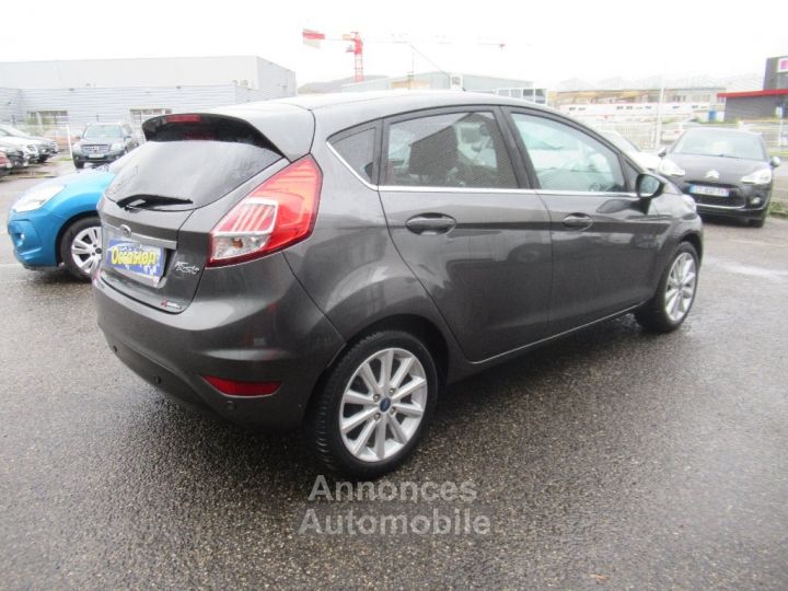 Ford Fiesta 1.5 TDCi 95 Titanium - 4