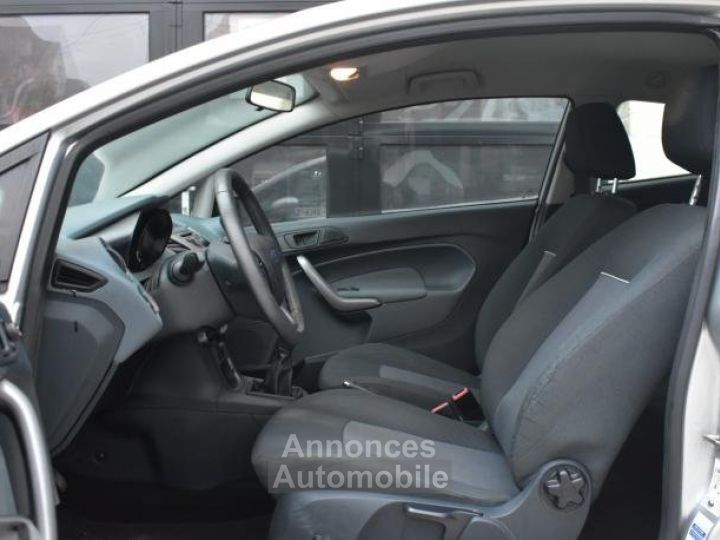 Ford Fiesta Fiësta 1.25i - 13