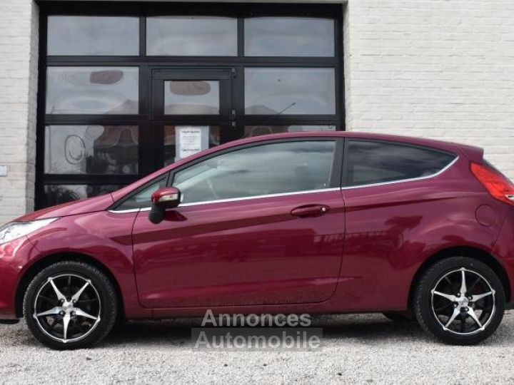 Ford Fiesta Fiësta 1.25i Titanium - 11