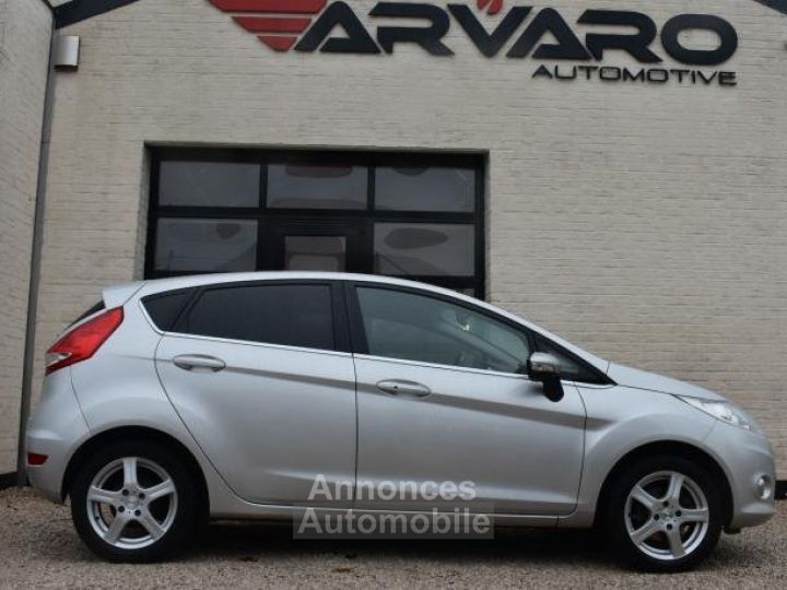 Ford Fiesta Fiësta 1.25i Titanium - 1