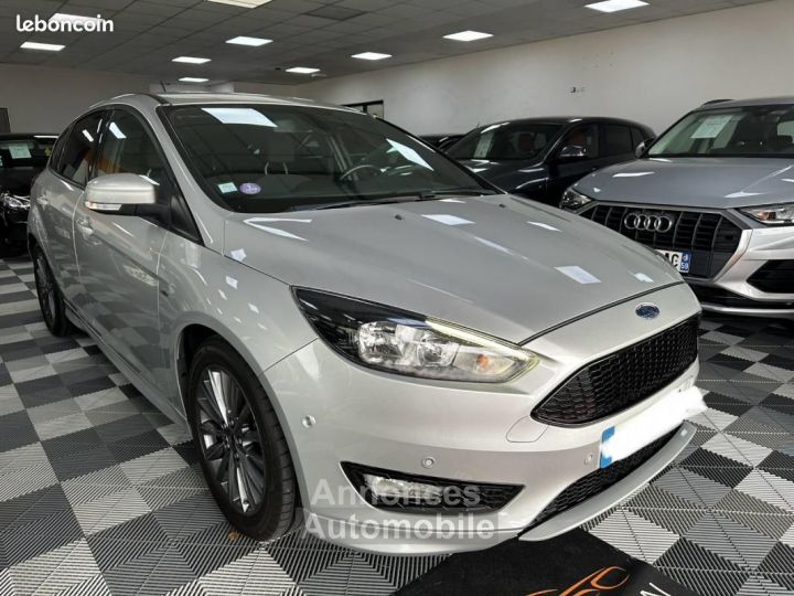 Ford Focus 1.0 ST LINE - 3