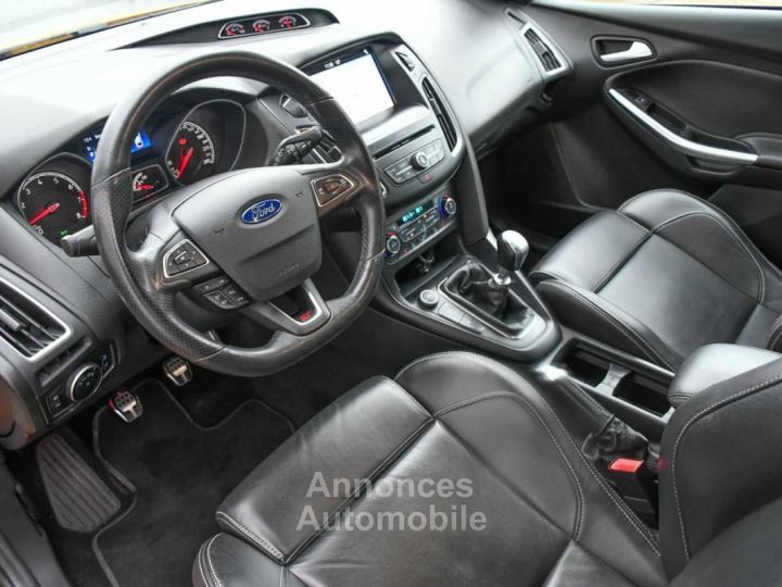 Ford Focus 2.0 ST3 - RECARO - MAXTON DESIGN - SONY - ANDROID - CARPLAY - - 11