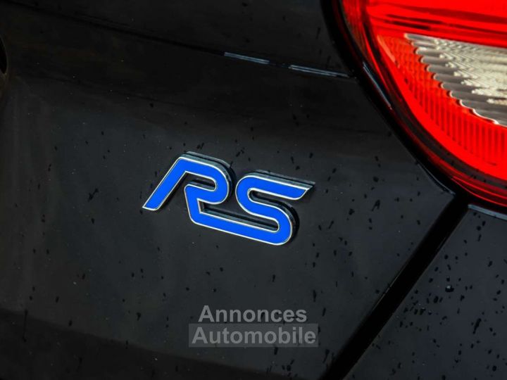 Ford Focus 2.3 RS - 11