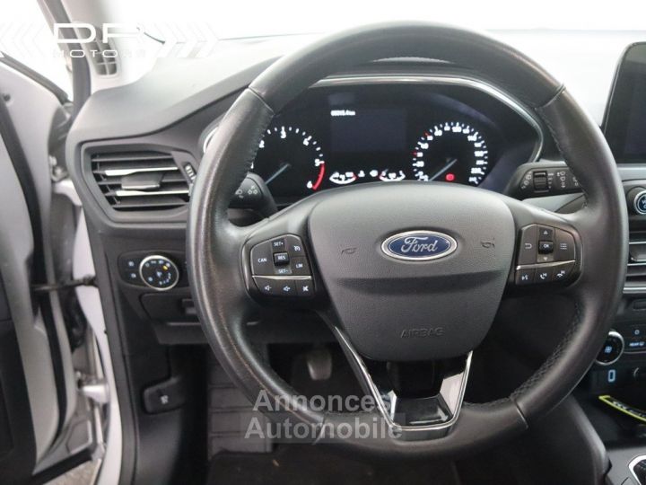 Ford Focus CLIPPER 1.5TDCi ECOBLUE ACTIVE BUSINESS - LED NAVI DAB ALU 17" - 36