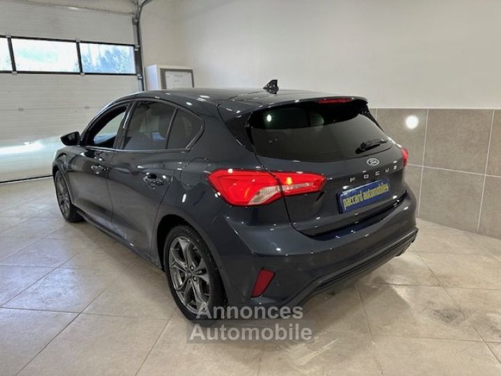 Ford Focus ECOBLUE 120CV ST-LINE - 2