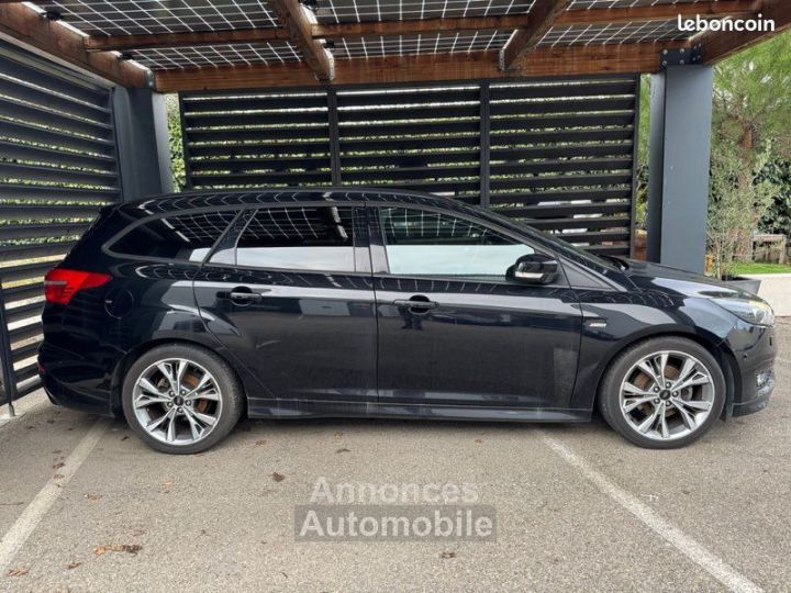 Ford Focus mk4 break 1.5 ecoboost 182 ch pack sport st line bva joint de culasse a faire - 2