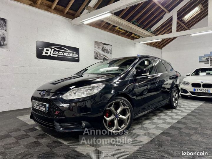 Ford Focus SW 2.0 SCTI 250CH ECOBOOST ST - 1