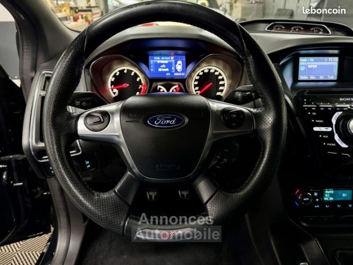 Ford Focus SW 2.0 SCTI 250CH ECOBOOST ST - 4