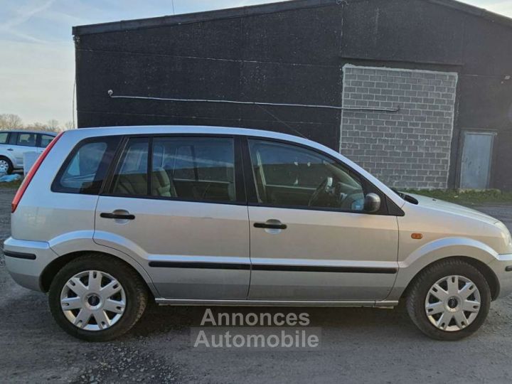 Ford Fusion 1.4i 16v Automatique-Clim-Vitres électriques - 4