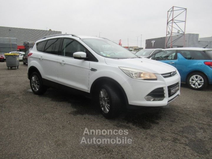 Ford Kuga 2.0 TDCi 115 FAP 4x2 Titanium - 3