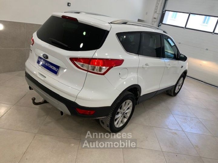 Ford Kuga 2.0 tdci 120cv titanium - 10