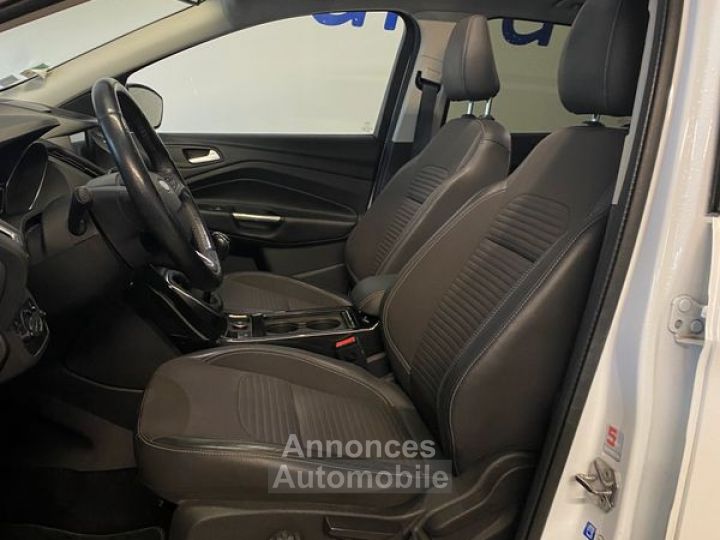 Ford Kuga 2.0 TDCI 150 cv Titanium Business 4X2 Véhicule français - 2