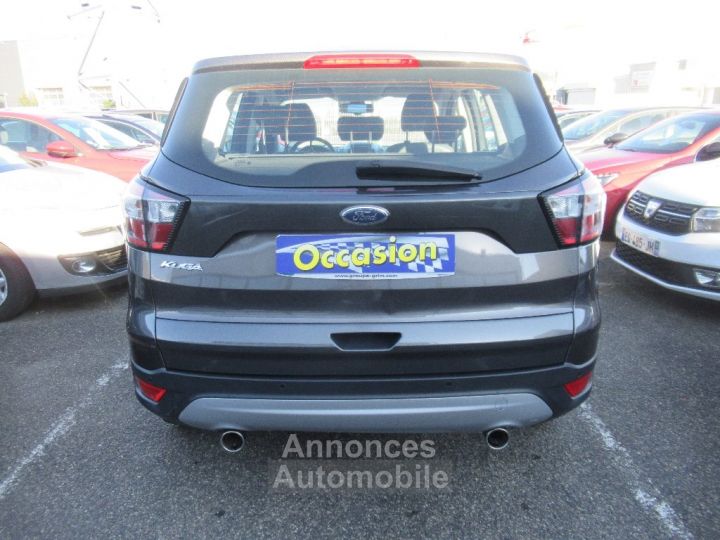 Ford Kuga 2.0 TDCi 150 SetS 4x2 BVM6 Titanium - 5