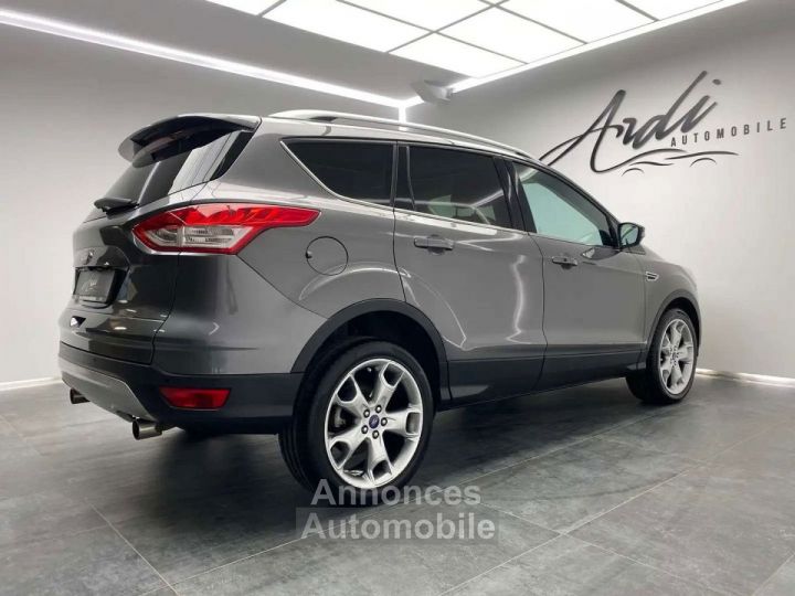 Ford Kuga 2.0 TDCi 4WD GARANTIE 12 MOIS TOIT OUVRANT CAMERA - 15