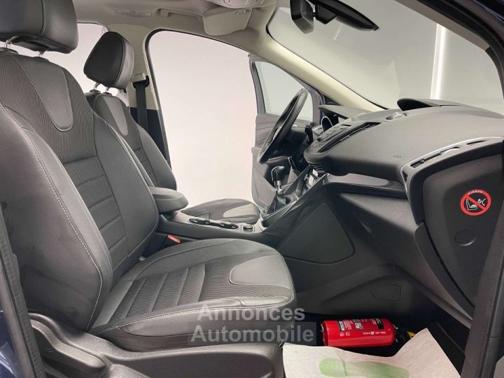 Ford Kuga 2.0 TDCi ECO 2WD TOIT OUVRANTR 1ER PROP GARANTIE - 11