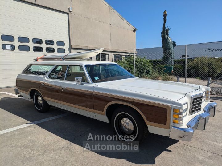 Ford LTD COUNTRY SQUIRE WOODY - 6