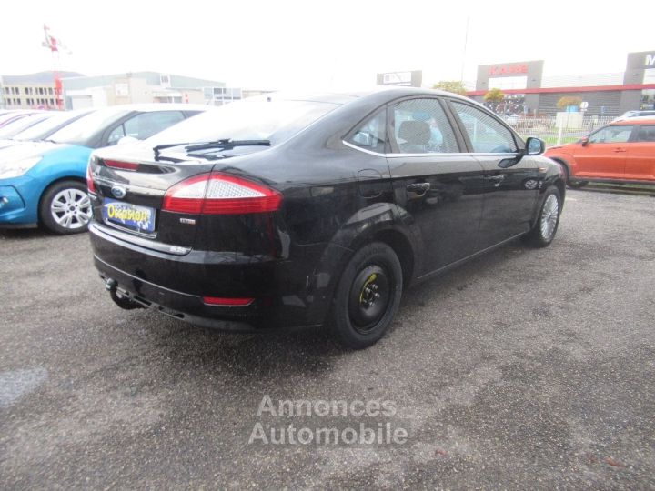 Ford Mondeo 2.0 TDCi 130 DPF Ghia A - 4