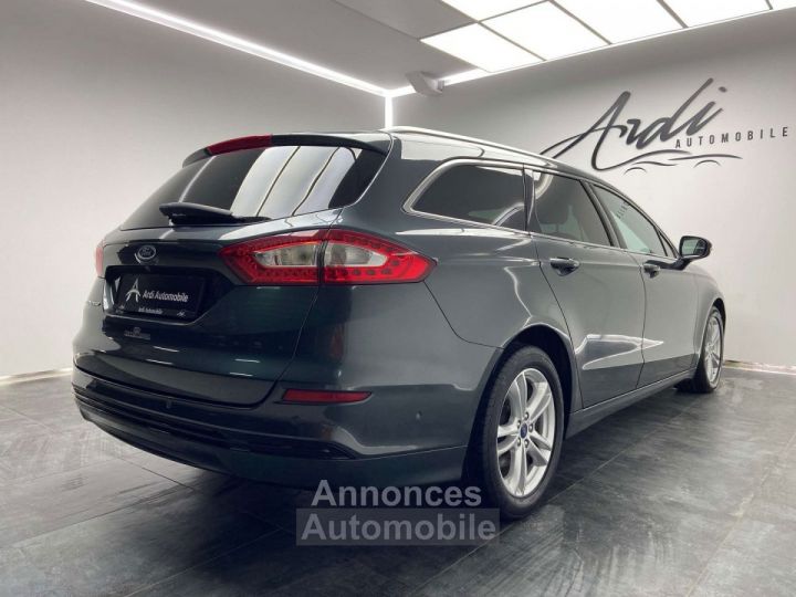 Ford Mondeo 2.0 TDCi GARANTIE 12 MOIS 1er PROPRIO XENON CUIR - 4