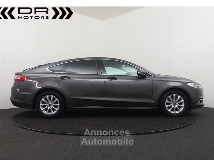 Ford Mondeo BERLINE 1.0 ECOBOOST TREND STYLE - NAVI MIRROR LINK - 3