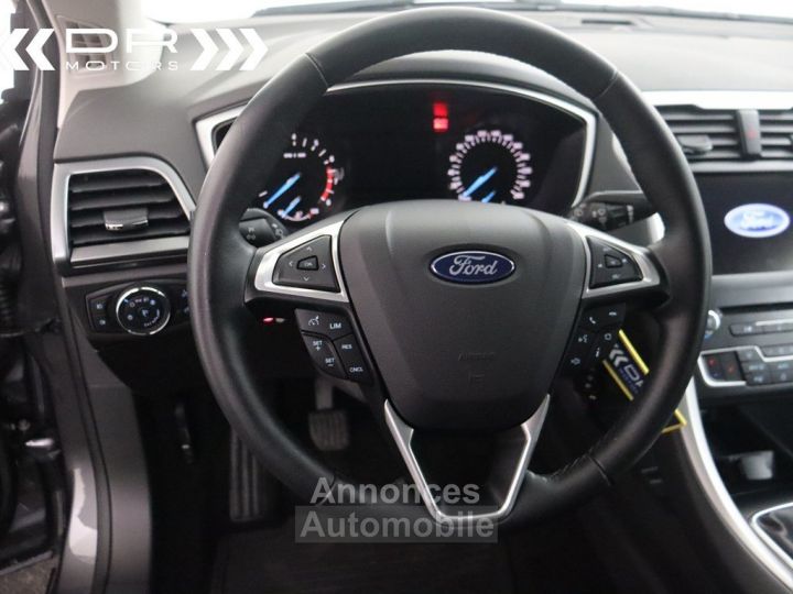 Ford Mondeo BERLINE 1.0 ECOBOOST TREND STYLE - NAVI MIRROR LINK - 33