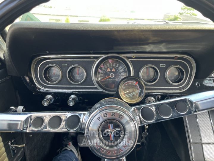 Ford Mustang 1966 V8 - 3