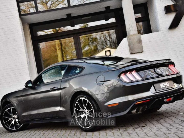 Ford Mustang 2.3 ECOBOOST - 9
